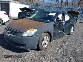 2007 Nissan Altima 2.5 S with VIN 1N4AL21E57C238670, listed as a IAAI auction lot 41854744 with 143,170 mi miles. Bid and sale history available at carsss.com. Image 2.