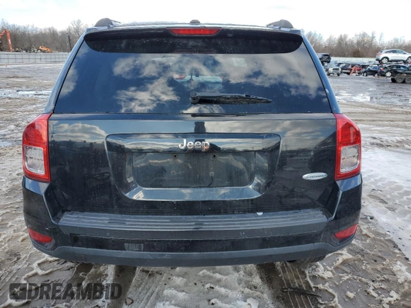 2014 Jeep Compass Latitude with VIN 1C4NJDEB2ED538655, listed as a Copart auction lot 44679255 with 138,426 mi miles and Clean Title. Bid and sale history available at carsss.com. Image 6.
