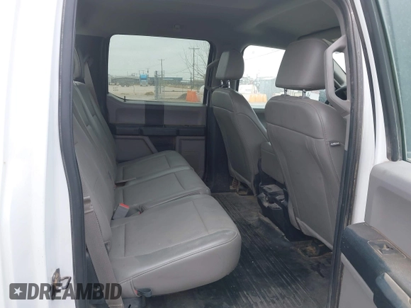 2019 Ford F-150 XL with VIN 1FTFW1E50KKC29711, listed as a IAAI auction lot 42086650 with 171,900 mi miles. Bid and sale history available at carsss.com. Image 7.