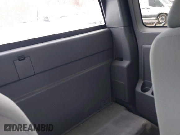 2005 Dodge Dakota ST with VIN 1D7HE22K25S119460, listed as a IAAI auction lot 41790592 with 104,995 mi miles and . Bid and sale history available at DreamBid. Image 8.