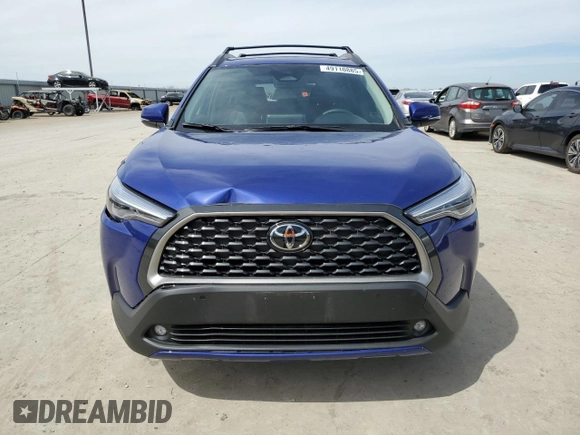 2024 Toyota Corolla Cross XLE с VIN 7MUDAAAG0RV115018, выставлен на аукционе Copart как лот 49110885 с пробегом 2 764 миль миль и Чистый • Clean title. История ставок и продаж доступна на DreamBid. Изображение 5.