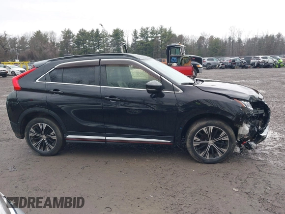 2018 Mitsubishi Eclipse Cross SE z VIN JA4AT5AA3JZ050947, wystawiony jako IAAI lot #41837556 z przebiegiem 42 698 mil mil oraz . Historia ofert i sprzedaży dostępna na DreamBid. Obrazek 13.