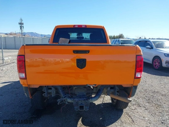 2014 Ram 2500 Tradesman with VIN 3C6TR5CTXEG235098, listed as a IAAI auction lot 41831596 with 97,540 mi miles. Bid and sale history available at carsss.com. Image 17.