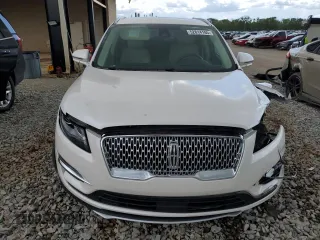 2019 Lincoln MKC Reserve с VIN 5LMCJ3C9XKUL20906, выставлен на аукционе Copart как лот 52814185 с пробегом 50 821 миль миль и Списание • Salvage title. История ставок и продаж доступна на DreamBid. Изображение 5.