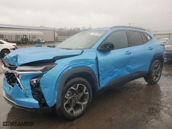 2025 Chevrolet Trax LT with VIN KL77LHEP0SC104304, listed as a Copart auction lot 48111385 with 2,480 mi miles and Salvage Title. Bid and sale history available at carsss.com. Image 1.