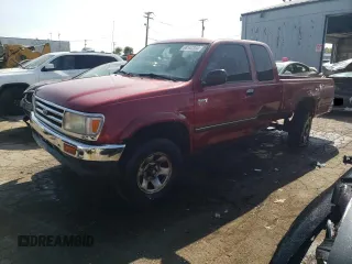 1998 Toyota T100 DX z VIN JT4UN22D3W0052312, wystawiony jako Copart lot #68147354 z przebiegiem 232 775 mil mil oraz Szkody całkowita. Historia ofert i sprzedaży dostępna na DreamBid. Obrazek 1.
