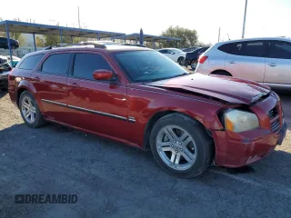 2005 Dodge Magnum RT with VIN 2D8GV582X5H124753, listed as a Copart auction lot 81355944 with 136,951 mi miles and Salvage Title. Bid and sale history available at DreamBid. Image 4.