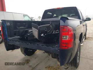 2011 Chevrolet Silverado 1500 LT with VIN 3GCPCSEA5BG150008, listed as a IAAI auction lot 41103732 with 180,005 mi miles and . Bid and sale history available at DreamBid. Image 4.