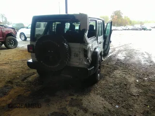 2021 Jeep Wrangler Unlimited Willys with VIN 1C4HJXDN6MW616741, listed as a IAAI auction lot 42009965 with 38,451 mi miles and . Bid and sale history available at DreamBid. Image 4.