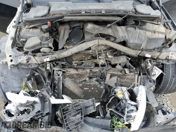 2013 BMW 3 Series 328i z VIN WBAKE5C58DJ106949, wystawiony jako Copart lot #85916804 z przebiegiem 115 016 mil mil oraz Szkoda całkowita • Salvage title. Historia ofert i sprzedaży dostępna na DreamBid. Obrazek 11.