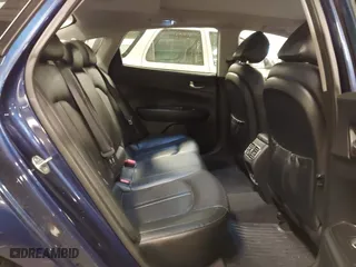 2019 Kia Optima EX with VIN 5XXGU4L18KG331120, listed as a IAAI auction lot 41711126 with 82,289 mi miles. Bid and sale history available at carsss.com. Image 8.