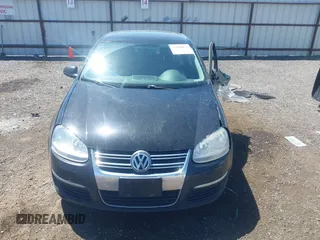 2010 Volkswagen Jetta SE with VIN 3VWRZ7AJ7AM116496, listed as a IAAI auction lot 42360075 with 249,048 mi miles and . Bid and sale history available at DreamBid. Image 12.