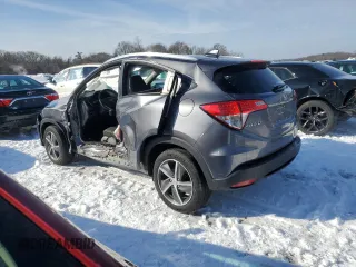 2022 Honda HR-V EX with VIN 3CZRU6H5XNM775421, listed as a Copart auction lot 42942435 with 25,832 mi miles and Salvage Title. Bid and sale history available at DreamBid. Image 2.