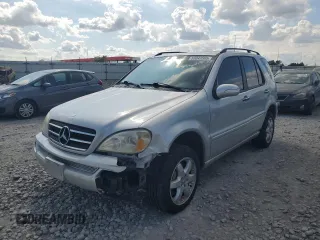 2004 Mercedes-Benz M 500 z VIN 4JGAB75E44A484262, wystawiony jako Copart lot #58043565 z przebiegiem 168 354 mil mil oraz Szkoda całkowita • Salvage title. Historia ofert i sprzedaży dostępna na DreamBid. Obrazek 1.
