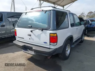1995 Ford Explorer z VIN 1FMCU22XXSUB84913, wystawiony jako IAAI lot #42117807 z przebiegiem 277 152 mil mil oraz . Historia ofert i sprzedaży dostępna na DreamBid. Obrazek 4.