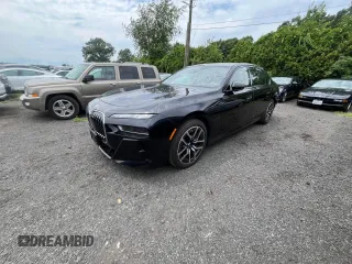 2024 BMW 7 Series with VIN WBA43EH01RCP42359, listed as a Copart auction lot 63657275 with 11,294 mi miles and Clean title. Bid and sale history available at DreamBid. Image 1.