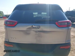 2016 Jeep Cherokee Latitude with VIN 1C4PJMCB3GW231806, listed as a IAAI auction lot 41997517 with 170,188 mi miles and . Bid and sale history available at carsss.com. Image 17.