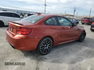 2019 BMW M2 Competition with VIN WBS2U7C55KVJ07833, listed as a Copart auction lot 85235774 with 18,959 mi miles and Salvage Title. Bid and sale history available at carsss.com. Image 3.