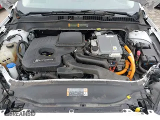 2020 Ford Fusion Hybrid SE with VIN 3FA6P0LU2LR253612, listed as a IAAI auction lot 41798850 with 58,219 mi miles. Bid and sale history available at carsss.com. Image 10.