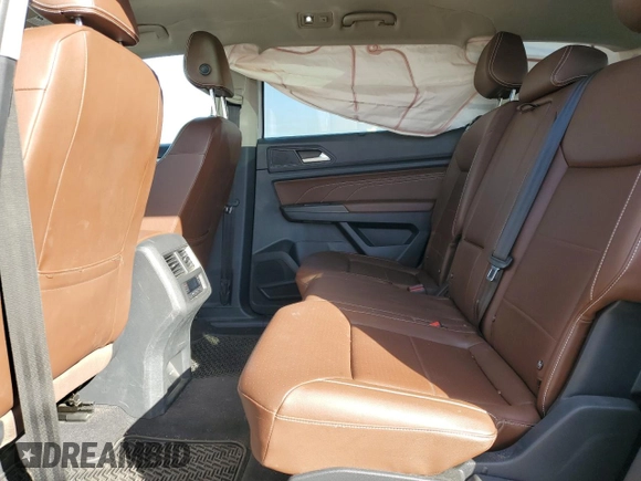 2022 Volkswagen Atlas SE with VIN 1V2JR2CA6NC558188, listed as a Copart auction lot 44167285 with 29,581 mi miles and Salvage title. Bid and sale history available at DreamBid. Image 11.