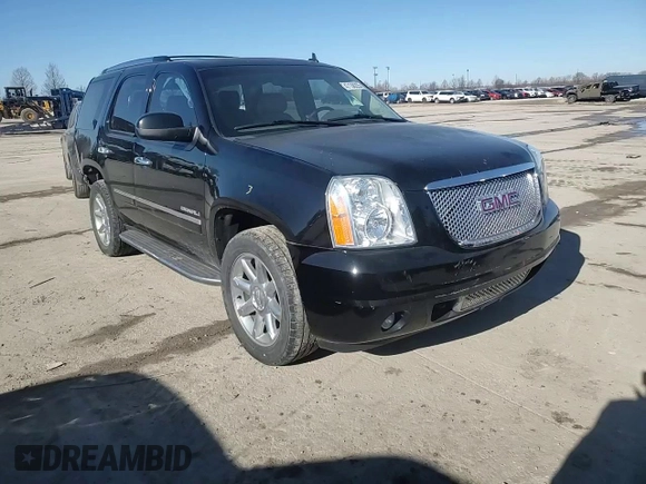 2014 GMC Yukon Denali with VIN 1GKS2EEF7ER170165, listed as a Copart auction lot 47138225 with 123,678 mi miles and Salvage Title. Bid and sale history available at carsss.com. Image 12.