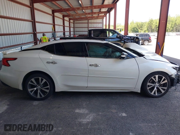 2017 Nissan Maxima S with VIN 1N4AA6APXHC371103, listed as a IAAI auction lot 42586955 with 132,000 mi miles and . Bid and sale history available at DreamBid. Image 14.