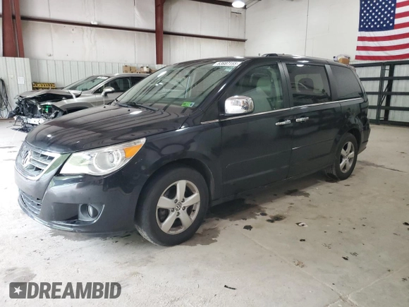 2012 Volkswagen Routan z VIN 2C4RVADG0CR355752, wystawiony jako Copart lot #53687155 z przebiegiem 132 903 mil mil oraz Szkoda całkowita • Salvage title. Historia ofert i sprzedaży dostępna na DreamBid. Obrazek 1.