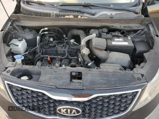 2011 Kia Sportage SX z VIN KNDPC3A64B7112692, wystawiony jako Copart lot #55532575 z przebiegiem 110 299 mil mil oraz Czysty tytuł • Clean title. Historia ofert i sprzedaży dostępna na DreamBid. Obrazek 11.