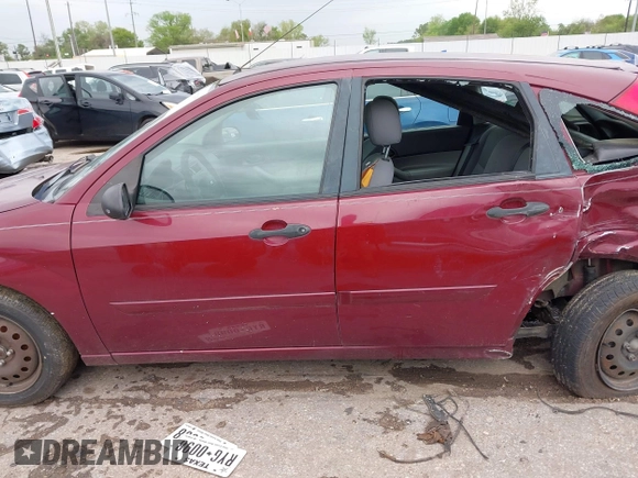 2007 Ford Focus S with VIN 1FAHP37N67W207135, listed as a IAAI auction lot 41902551 with 191,560 mi miles and . Bid and sale history available at carsss.com. Image 14.