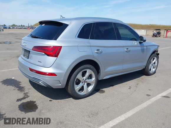 2021 Audi Q5 Premium Plus z VIN WA1BAAFY6M2130653, wystawiony jako IAAI lot #42138199 z przebiegiem 42 127 mil mil oraz . Historia ofert i sprzedaży dostępna na DreamBid. Obrazek 4.