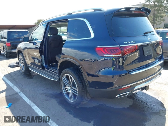 2020 Mercedes-Benz GLS with VIN 4JGFF5KE1LA207411, listed as a IAAI auction lot 41896706 with 31,843 mi miles. Bid and sale history available at carsss.com. Image 3.