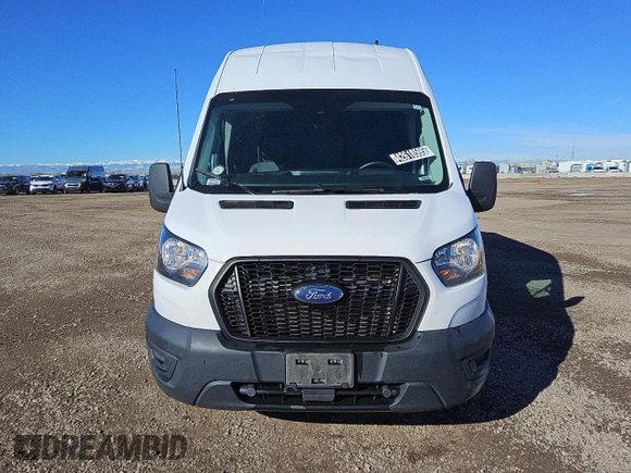 2023 Ford Transit Cargo with VIN 1FTBR2X81PKA29544, listed as a Copart auction lot 42618595 with 38,575 mi miles and Clean Title. Bid and sale history available at DreamBid. Image 5.