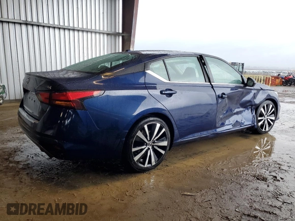 2022 Nissan Altima 2.5 SR with VIN 1N4BL4CV3NN327460, listed as a Copart auction lot 44026825 with 84,771 mi miles and Salvage Title. Bid and sale history available at carsss.com. Image 3.