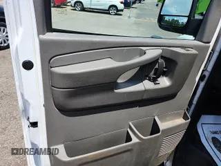 2015 Chevrolet Express Cargo with VIN 1GCWGFCF0F1248728, listed as a IAAI auction lot 42561489 with 263,640 mi miles and . Bid and sale history available at DreamBid. Image 21.