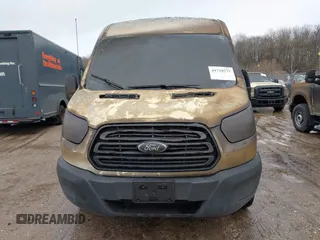 2019 Ford Transit with VIN 1FTBW2CM4KKB60505, listed as a IAAI auction lot 41718275 with 10,824 mi miles and . Bid and sale history available at carsss.com. Image 6.