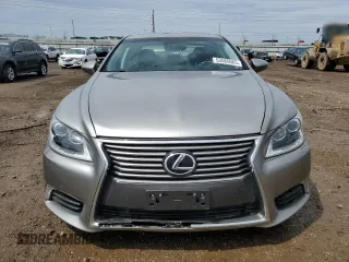 2017 Lexus LS 460 z VIN JTHCL5EF2H5029088, wystawiony jako Copart lot #53585065 z przebiegiem 100 721 mil mil oraz Szkoda całkowita • Salvage title. Historia ofert i sprzedaży dostępna na DreamBid. Obrazek 5.