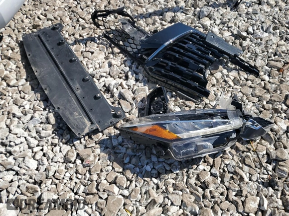 2022 Alfa Romeo Stelvio Veloce z VIN ZASPAKBN1N7D49271, wystawiony jako Copart lot #49424695 z przebiegiem Nie podano mil oraz Szkoda całkowita • Salvage title. Historia ofert i sprzedaży dostępna na DreamBid. Obrazek 12.