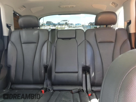 2017 Audi Q7 Premium Plus z VIN WA1LAAF71HD009745, wystawiony jako Copart lot #53754885 z przebiegiem 129 993 mil mil oraz Szkoda całkowita • Salvage title. Historia ofert i sprzedaży dostępna na DreamBid. Obrazek 10.