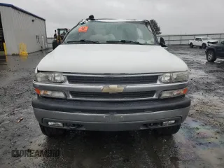 2004 Chevrolet Suburban LS with VIN 3GNGK26U84G244373, listed as a Copart auction lot 80737304 with 191,545 mi miles and Salvage Title. Bid and sale history available at carsss.com. Image 5.