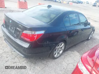 2007 BMW 5 Series 550i with VIN WBANB53527CP06400, listed as a IAAI auction lot 42130949 with 226,264 mi miles and . Bid and sale history available at carsss.com. Image 4.