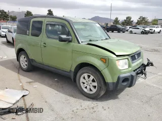 2006 Honda Element EX-P with VIN 5J6YH28766L025530, listed as a Copart auction lot 51816155 with 240,626 mi miles and Salvage Title. Bid and sale history available at DreamBid. Image 4.