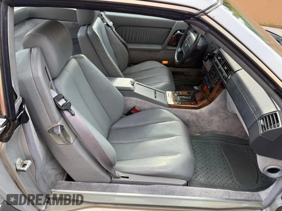 1994 Mercedes-Benz SL with VIN WDBFA63E0RF094472, listed as a Copart auction lot 58923925 with 55,706 mi miles and Clean title. Bid and sale history available at DreamBid. Image 5.