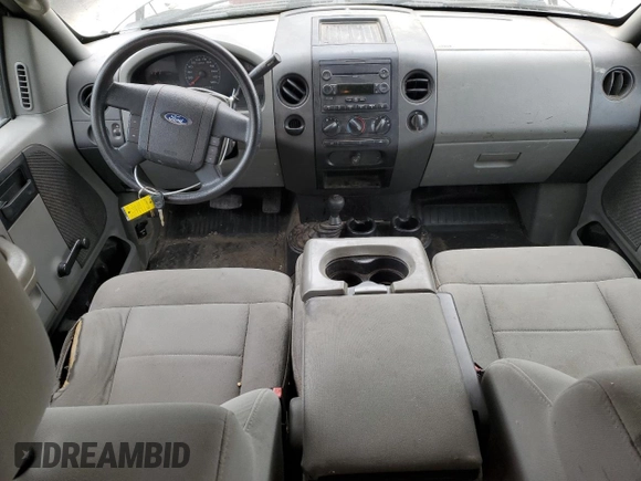2007 Ford F-150 STX with VIN 1FTRX14W97FA82034, listed as a Copart auction lot 54913325 with 227,290 mi miles and Non repairable. Bid and sale history available at DreamBid. Image 8.