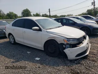 2011 Volkswagen Jetta SE with VIN 3VWDZ7AJXBM374152, listed as a Copart auction lot 60726265 with 133,161 mi miles and Salvage title. Bid and sale history available at DreamBid. Image 4.