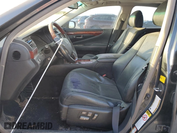 2007 Lexus LS 460 with VIN JTHBL46F075028914, listed as a Copart auction lot 49012595 with 184,573 mi miles and Salvage Title. Bid and sale history available at DreamBid. Image 7.