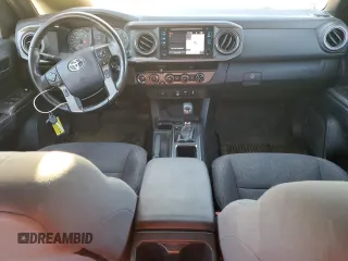 2018 Toyota Tacoma SR with VIN 3TMCZ5AN5JM176356, listed as a Copart auction lot 75196074 with 112,764 mi miles and Salvage Title. Bid and sale history available at carsss.com. Image 8.