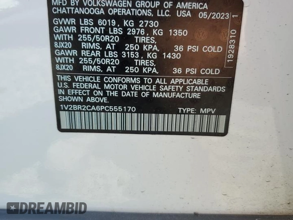 2023 Volkswagen Atlas SEL z VIN 1V2BR2CA6PC555170, wystawiony jako Copart lot #55445335 z przebiegiem 20 243 mil mil oraz Szkoda całkowita • Salvage title. Historia ofert i sprzedaży dostępna na DreamBid. Obrazek 13.