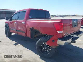 2007 Nissan Titan LE with VIN 1N6BA07B37N234320, listed as a IAAI auction lot 41912632 with 186,035 mi miles. Bid and sale history available at carsss.com. Image 3.