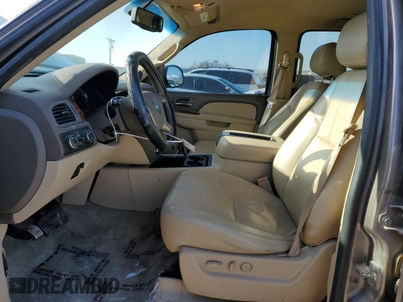 2014 GMC Yukon XL SLT with VIN 1GKS2KE7XER220161, listed as a Copart auction lot 54106865 with 169,583 mi miles and Salvage Title. Bid and sale history available at carsss.com. Image 7.
