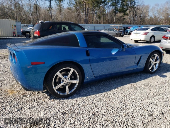 2009 Chevrolet Corvette 3LT z VIN 1G1YY26W795114864, wystawiony jako Copart lot #46570525 z przebiegiem 76 937 mil mil oraz Szkoda całkowita • Salvage title. Historia ofert i sprzedaży dostępna na DreamBid. Obrazek 3.